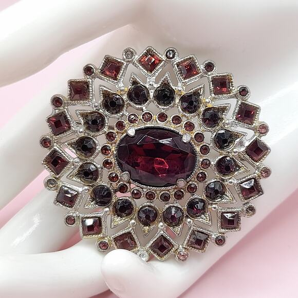 1930s Purple Rhinestone Pot Metal Brooch Art Deco Glass Pin main image 5